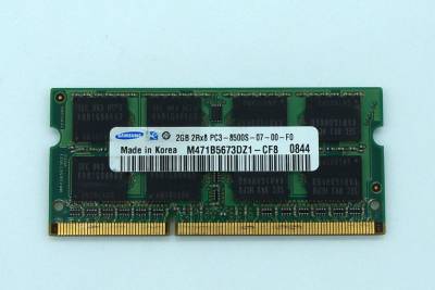 Оперативная память Samsung So-Dimm DDR3 2GB 1066MHz CL7 M471B5673DZ1-CF8