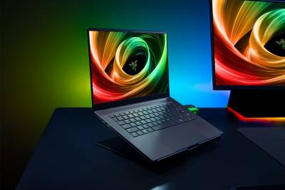 Ноутбук Razer Blade 14 (2025) Gaming Laptop Black RZ09-05305ES3-R3U1