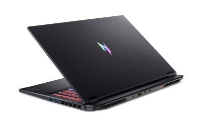 Ноутбук Acer Nitro 18 AI AMD AN18-61-R9S3 Black NH.QY7EU.001