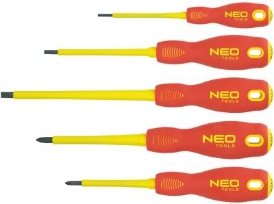 Отвертка Neo Tools 04-220