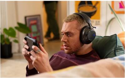 Наушники JBL JBLQTUM520BLK