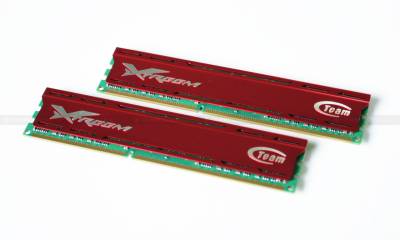 Оперативная память Team Xtreem Vulcan, 10-11-10-30 TLD316G1866HC10SDC01