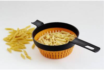 Fiskars Дуршлаг  Functional Form Utensils складной 19.5 см 1014345