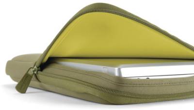Dicota PerfectSkin Green 15,4'' N19618N