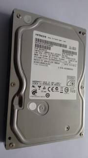 Внутренний HDD/SSD Hitachi CinemaStar 5K1000 500GB 5400rpm 8MB HCS5C1050CLA382_