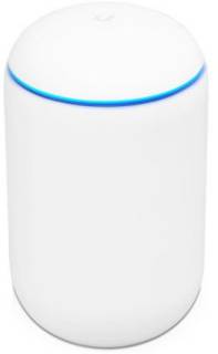 Сетевой маршрутизатор UBIQUITI UniFi Dream Machine (UDM)